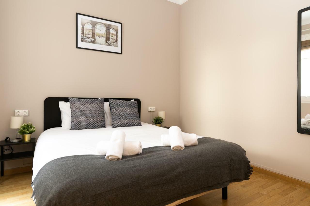 Key Barcelona Housing Apartman Kültér fotó